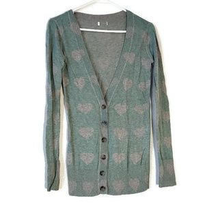 Mossimo mint and gray heart button long sleeve top